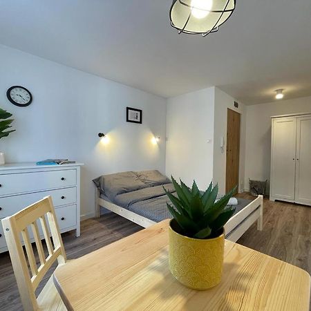 Niron Apartament Ludowa Pila Luaran gambar